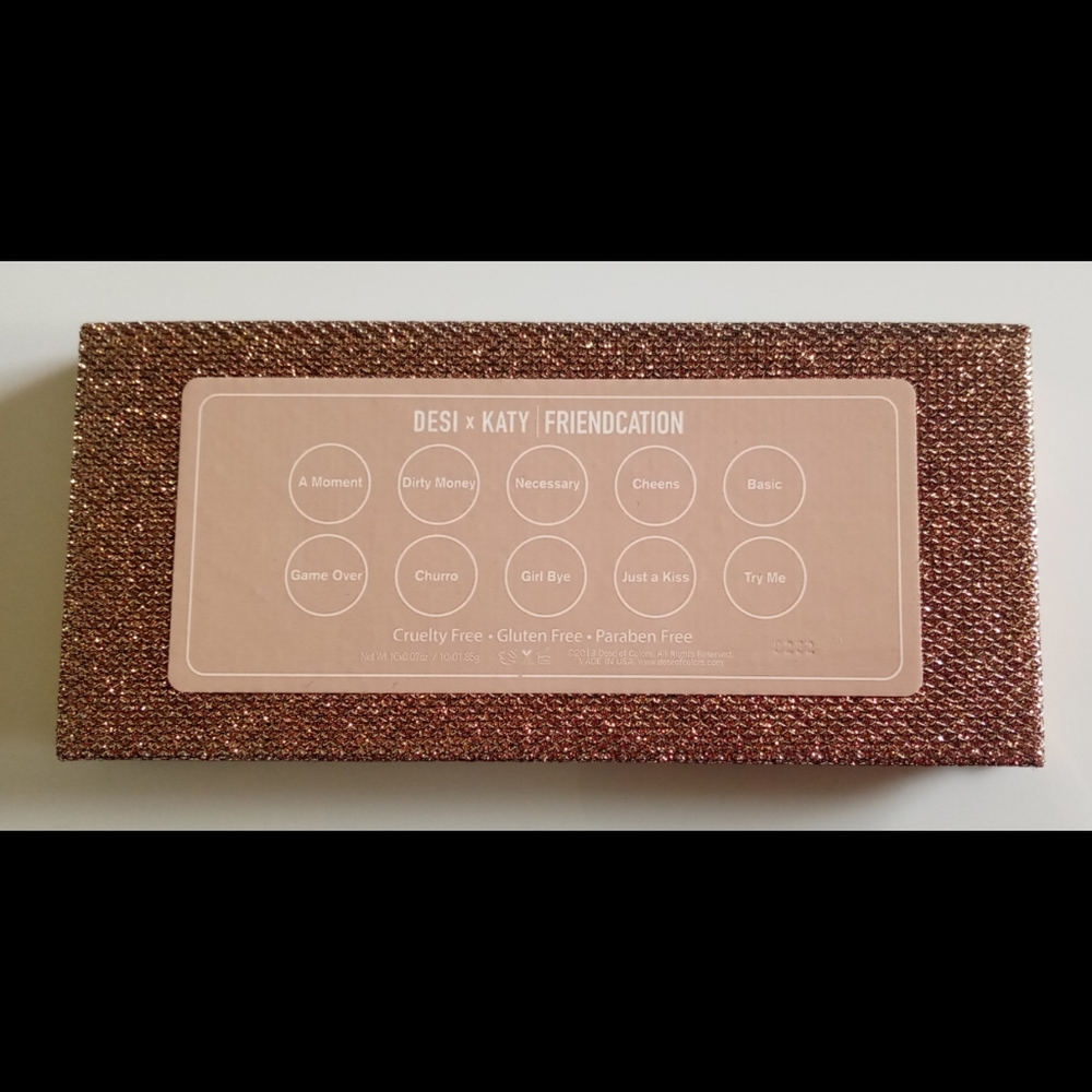 Friendcation Palette - Picture 8 of 10